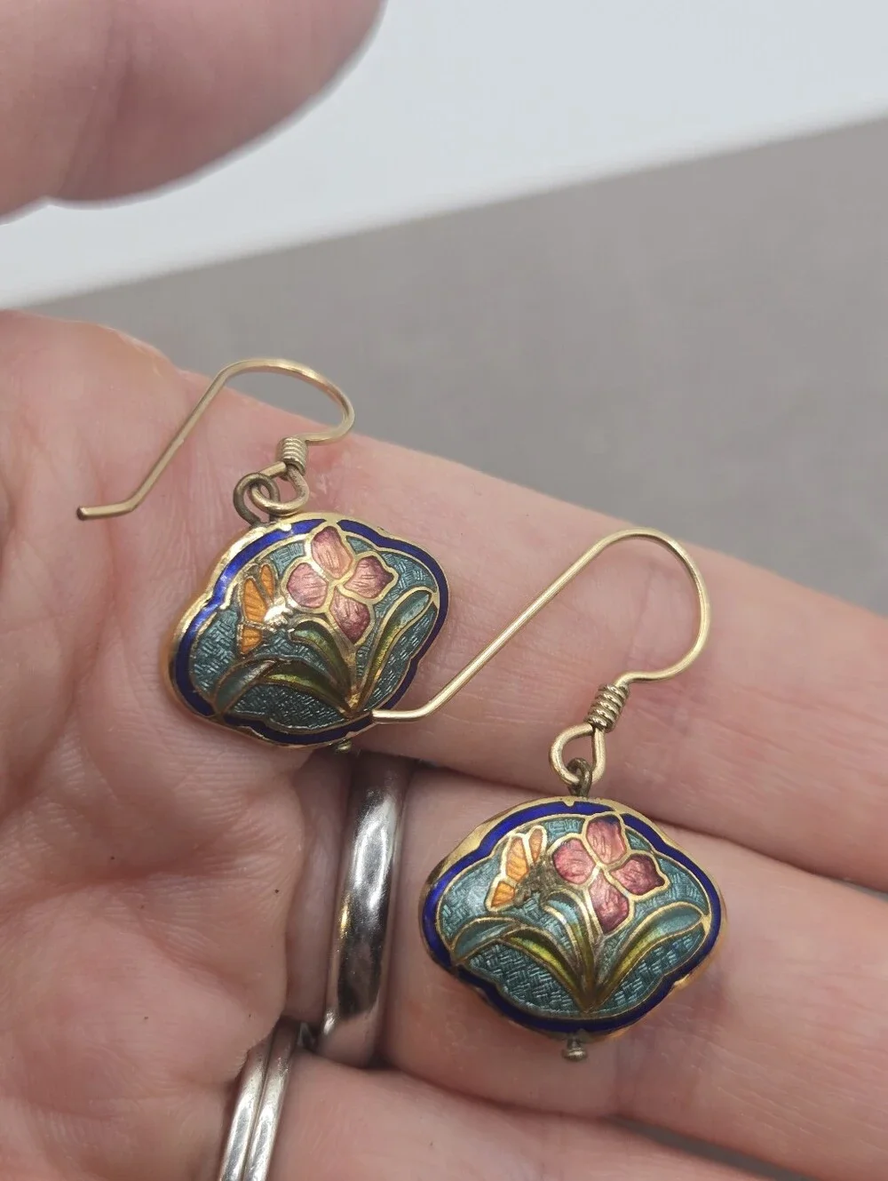 Boho Cloisonne Flower Pendant Necklace Enamel Diamond 18” Long Dainty Gold Chain